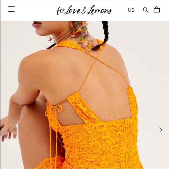 For Love and Lemons Carmela Flower Earrings - Picture 5 of 13